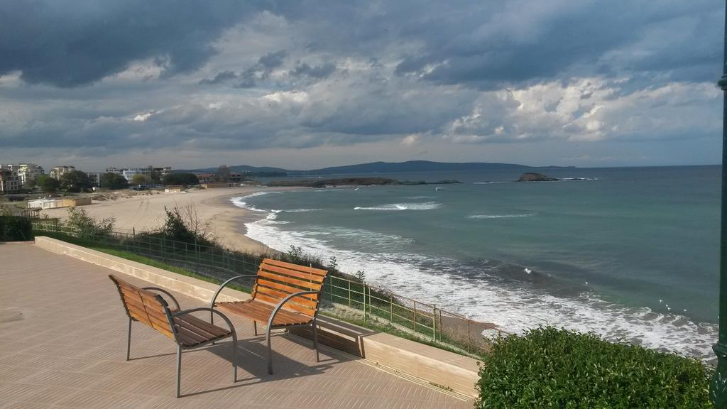 Alexander Lozenets Beach Complex Apartment 외부 사진